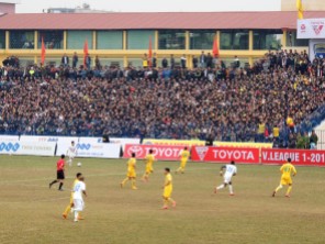 Over 12,000 fans filled the Thanh Hoa stadium, with many left outside